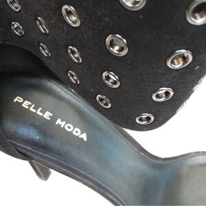 Pelle Moda Riveted Black Suede 4” Wide Ankle Strap Heels Sz 10 NEW